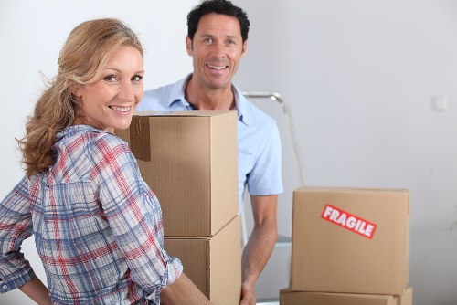 Moving day checklist and packing supplies for Hire customers